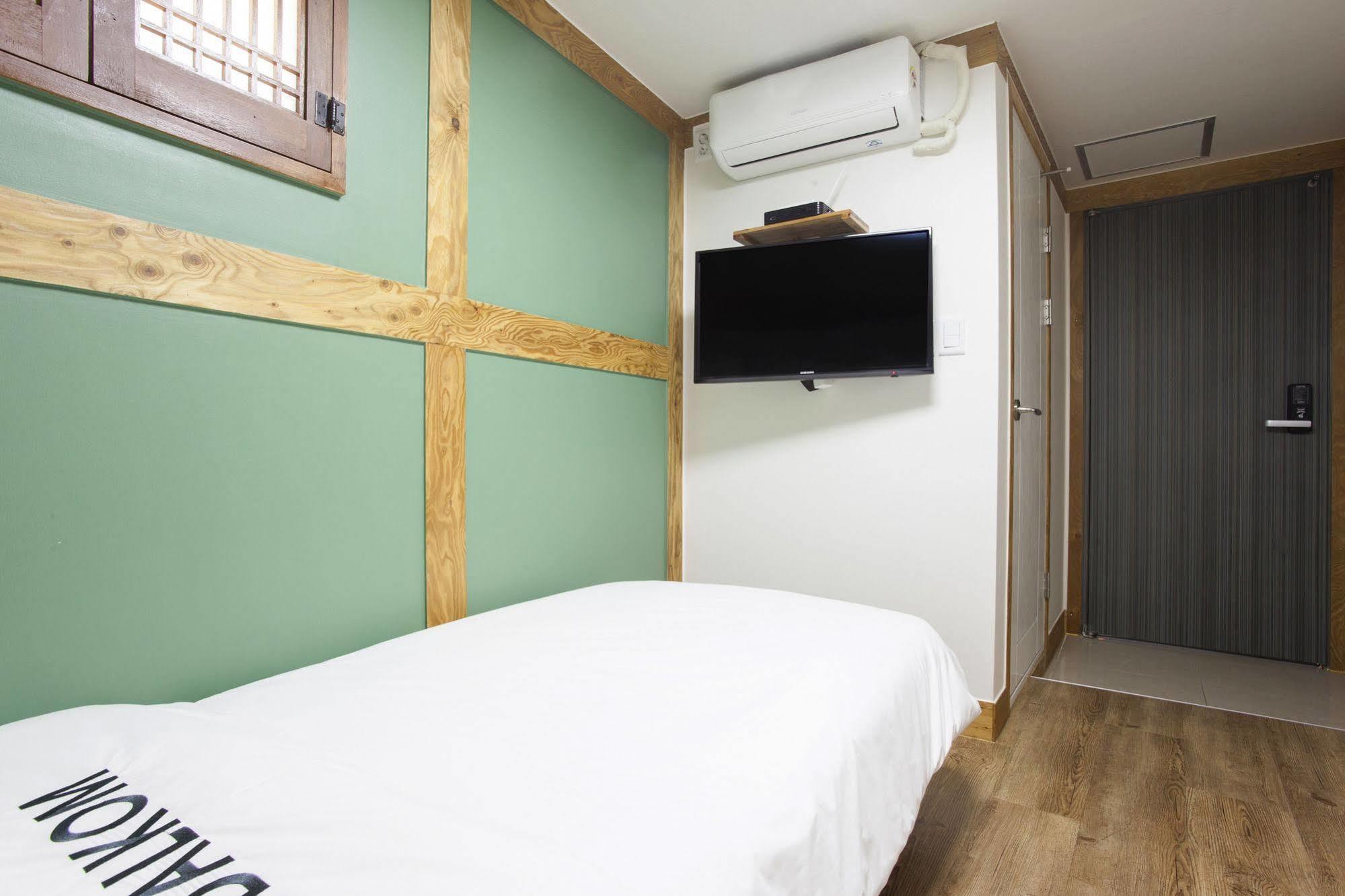 Mini Hotel Dalkom In Dongdaemun Seoul Eksteriør bilde