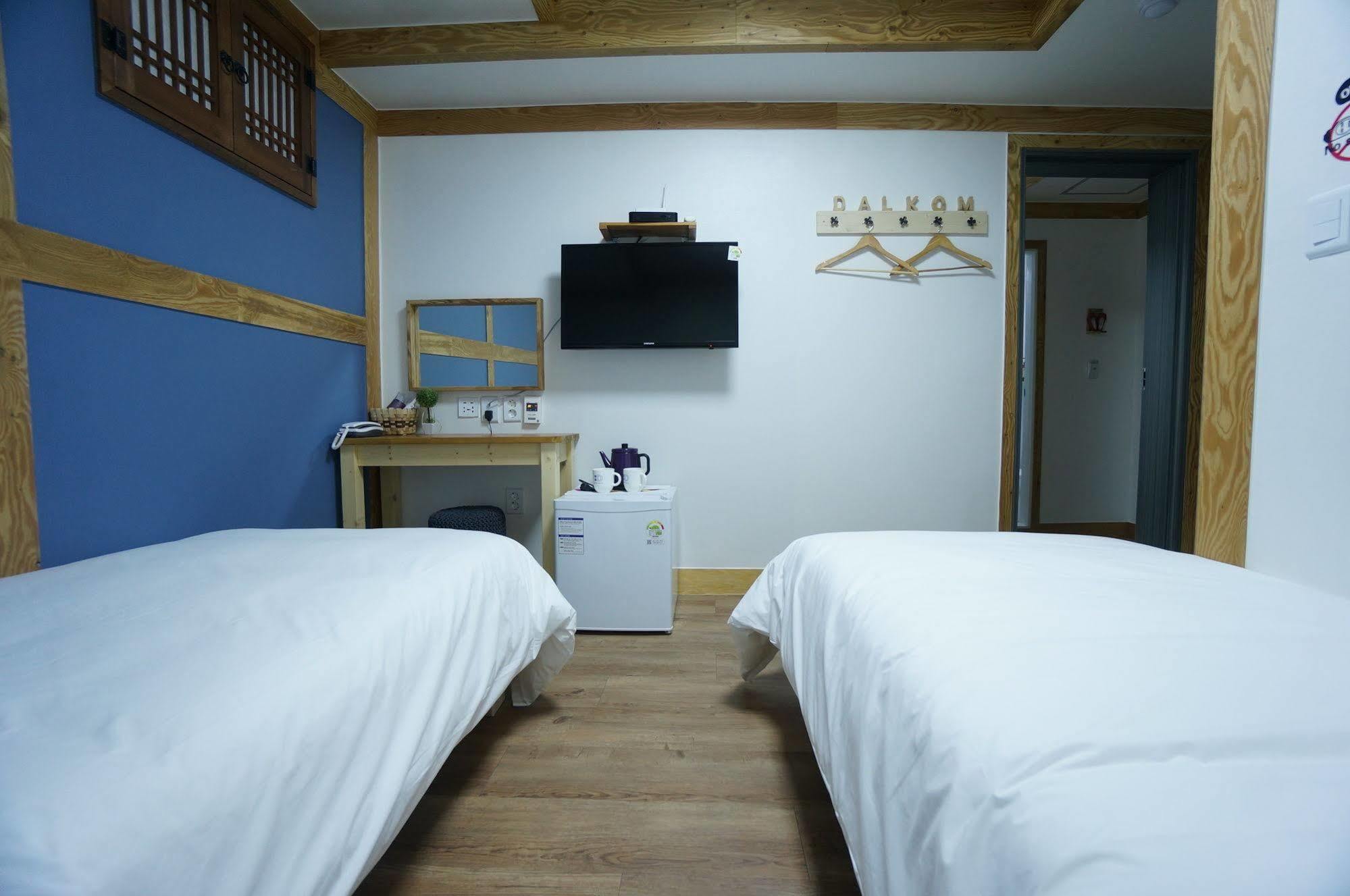 Mini Hotel Dalkom In Dongdaemun Seoul Eksteriør bilde