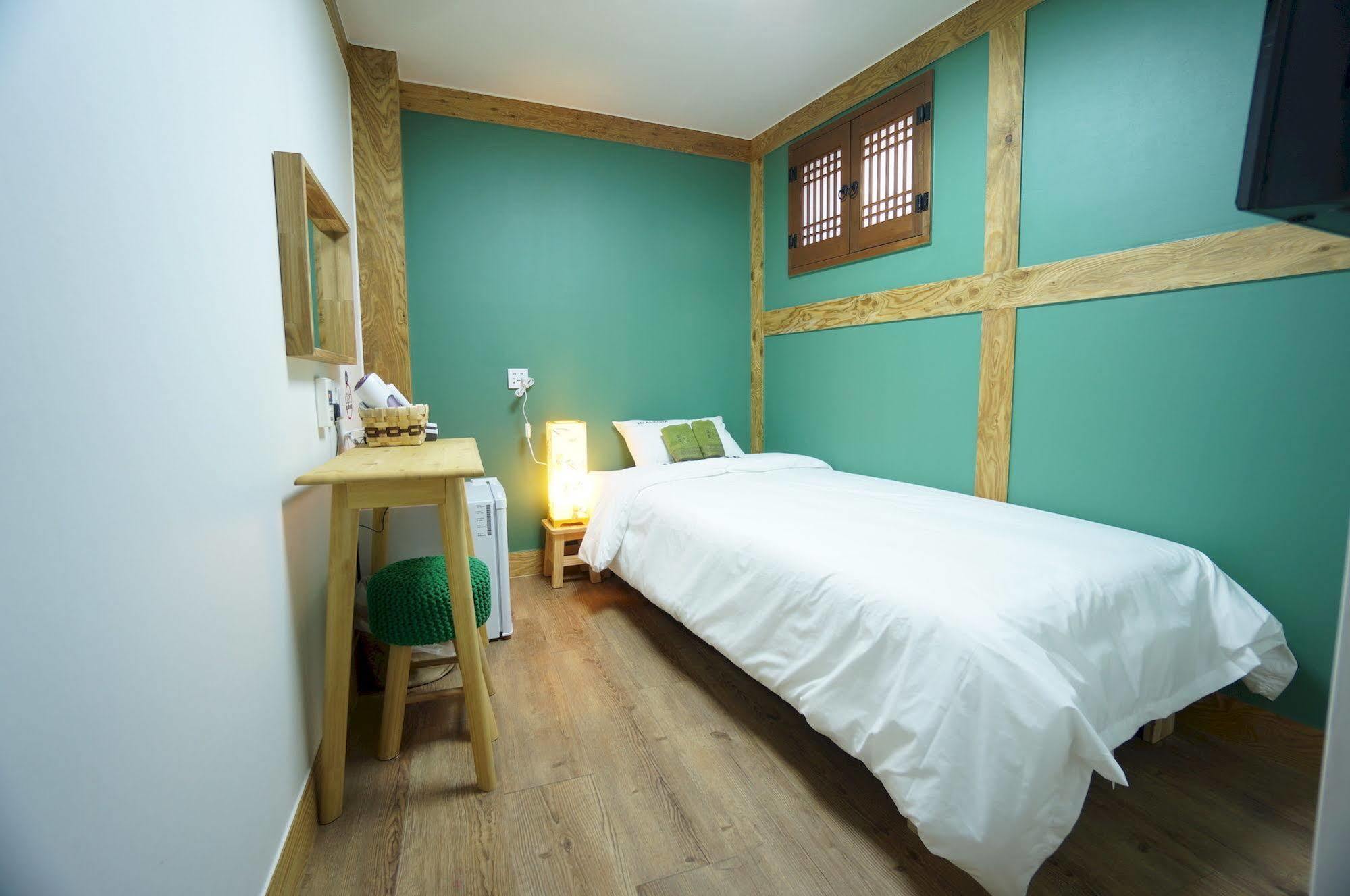 Mini Hotel Dalkom In Dongdaemun Seoul Eksteriør bilde