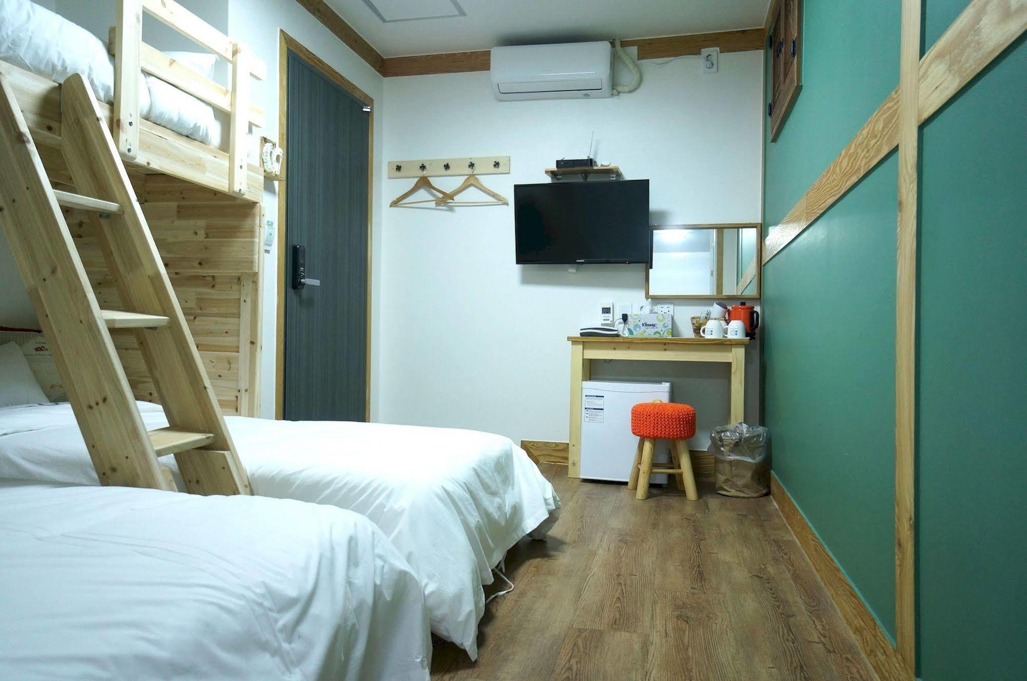 Mini Hotel Dalkom In Dongdaemun Seoul Eksteriør bilde